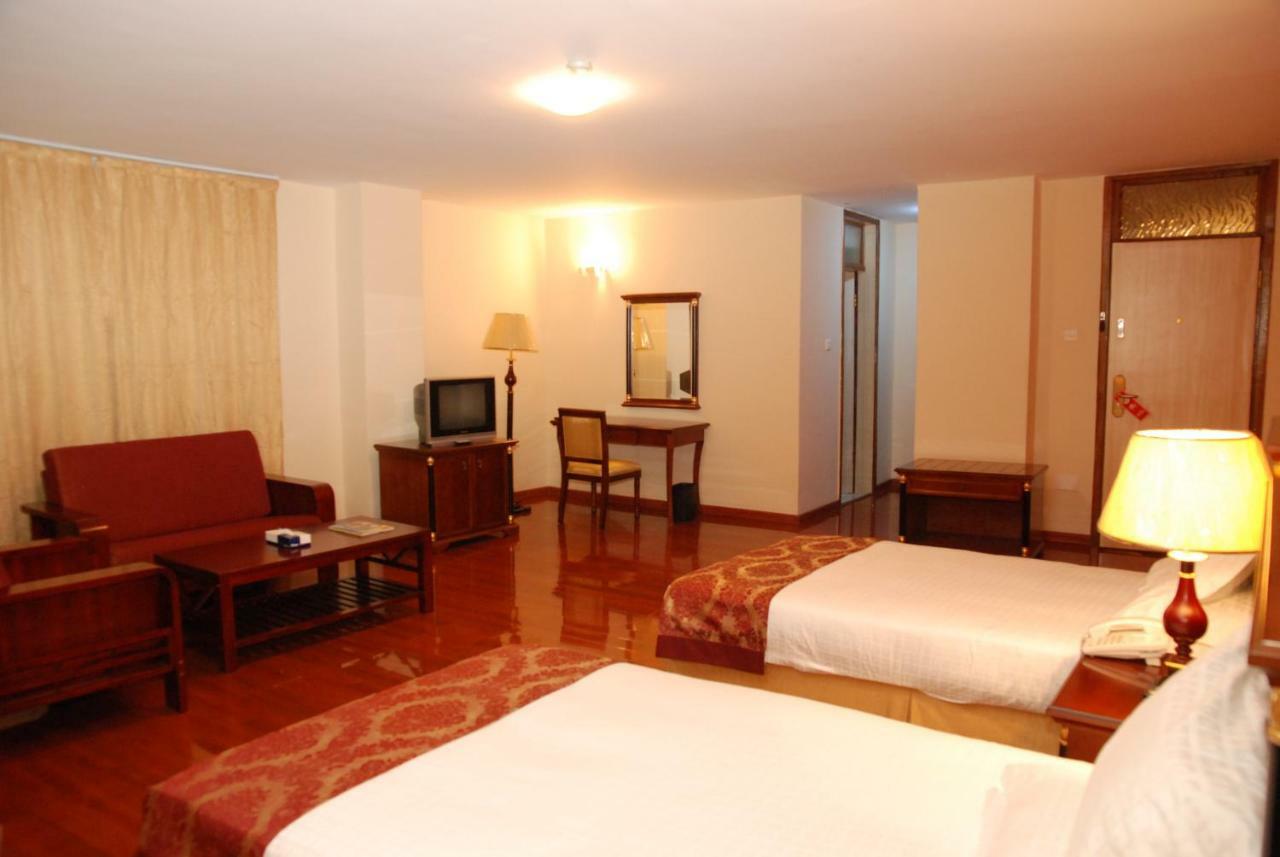 Churchill Addis Ababa Hotel 외부 사진